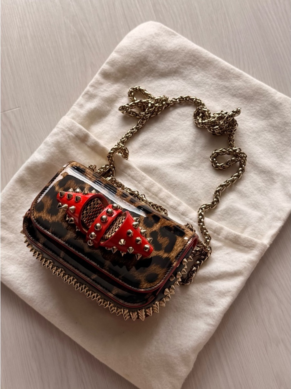 NEW Rare CHRISTIAN LOUBOUTIN Sweet Charity leopard red Leather Shoulder Bag - Picture 2 of 13